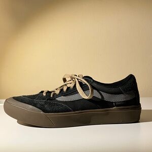 Vans Men's Black and Gray Sneakers